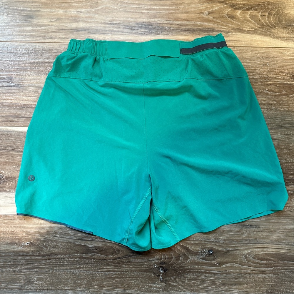 Lululemon Surge Lined Short 6" - Medium